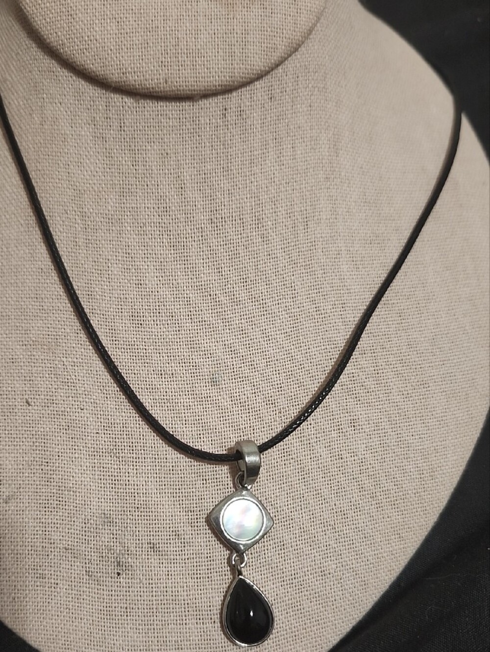 Handcrafted Eclipse Tear - Picture 3 of 5